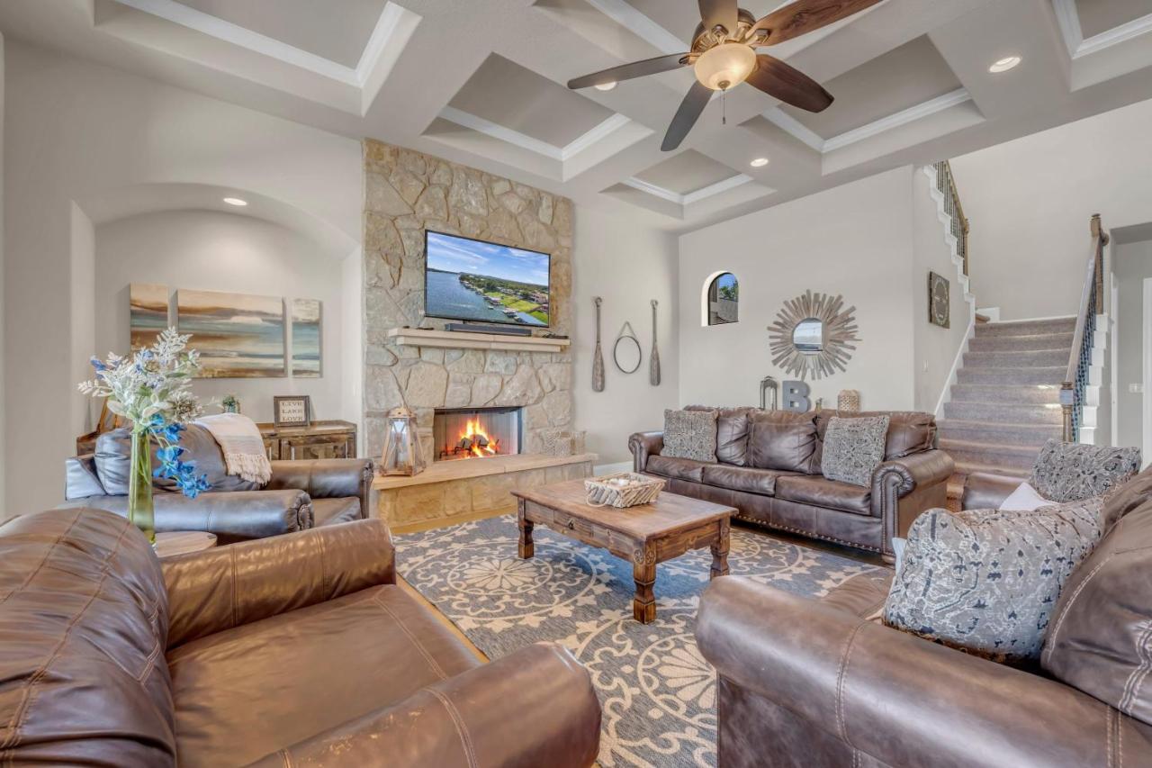 119 Christopher Concierge Services Available Kingsland Exterior foto
