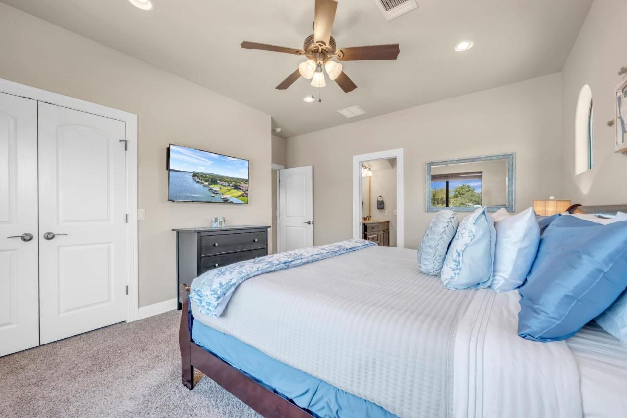 119 Christopher Concierge Services Available Kingsland Exterior foto